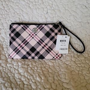 Giani Bernini wristlet